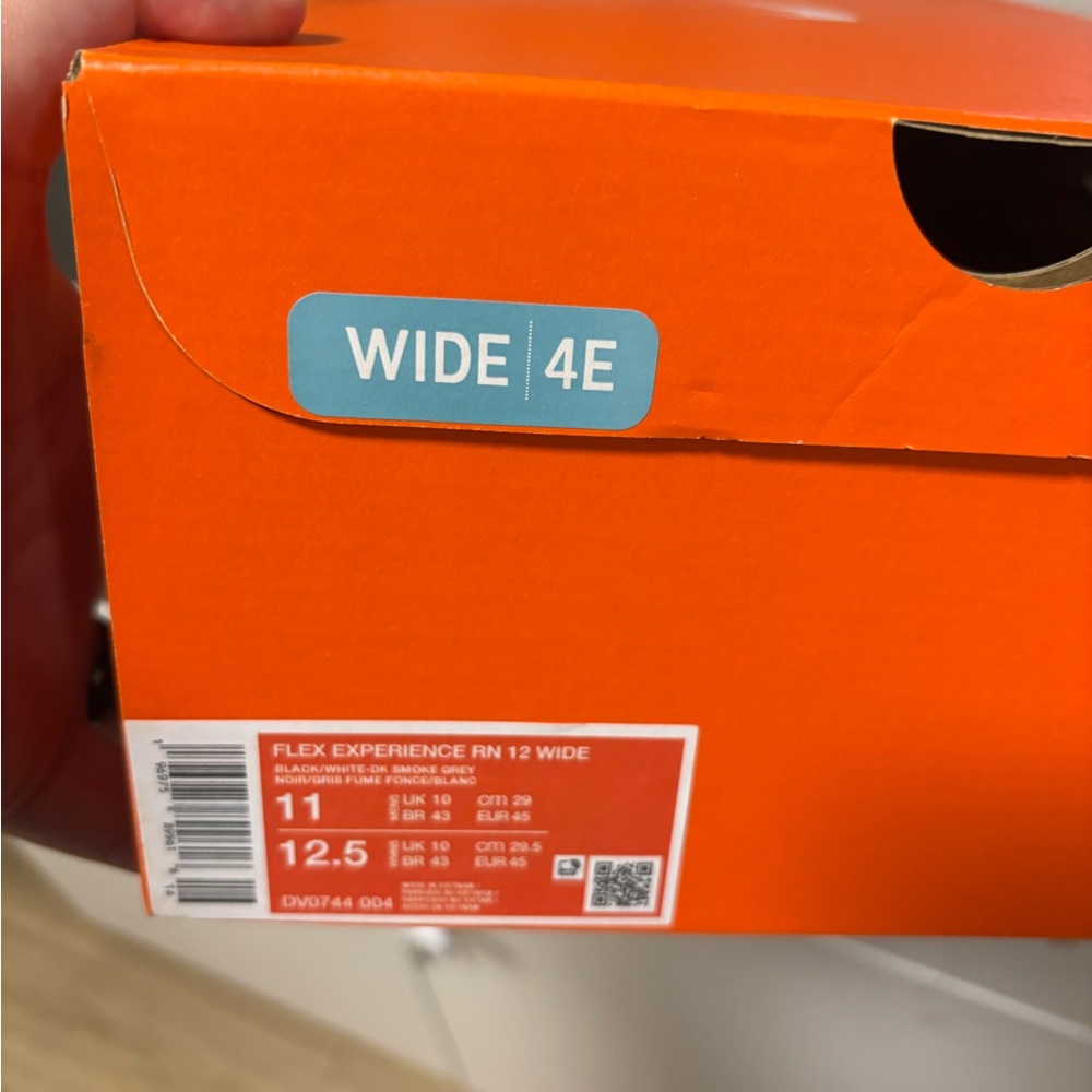 Nike flex runner black and white - Picture 10 of 10